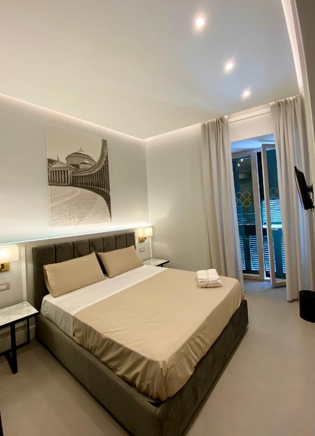 L'Infinito 88 Charmant Rooms Neapel Exterior foto