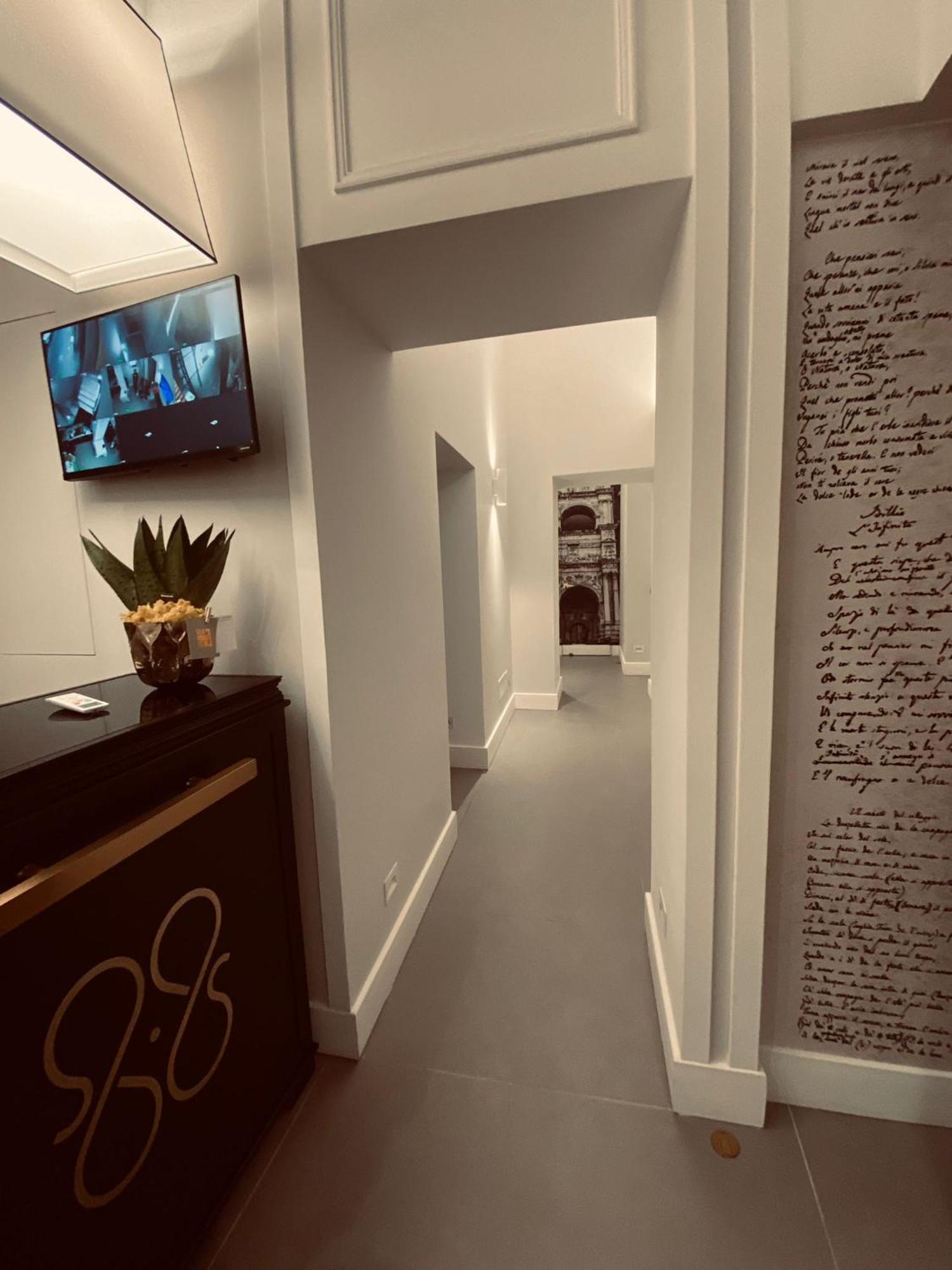 L'Infinito 88 Charmant Rooms Neapel Zimmer foto